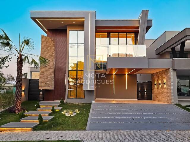 #121 - Casa em condomínio para Venda em Eusébio - CE